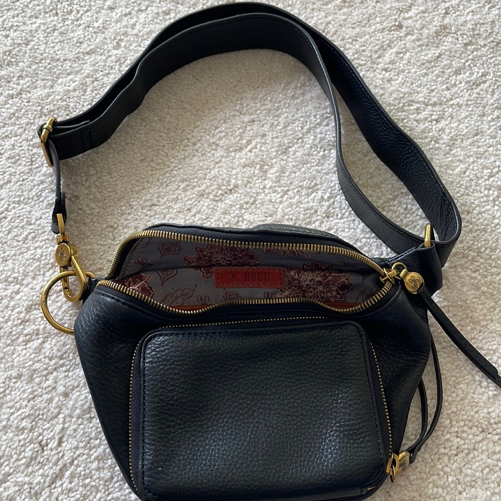 Small leather Fanny pack